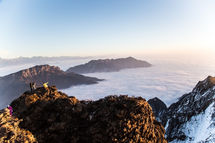 Foto gratuito cimas de montañas
