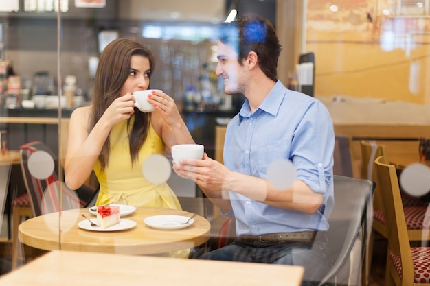 Cita perfecta con taza de café