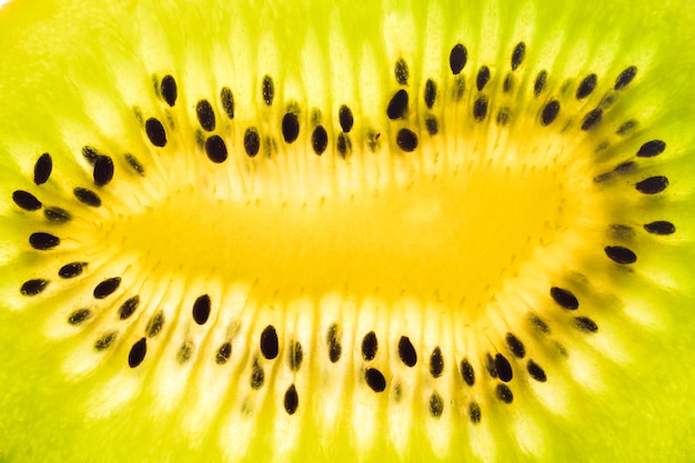 Close-up de rodaja de kiwi