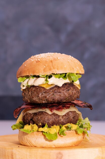 Closeup foto de sabrosa hamburguesa fresca