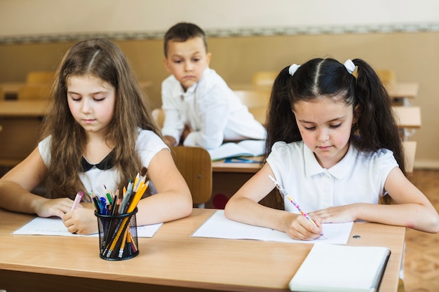 Colegial, espiar, escritura, colegialas