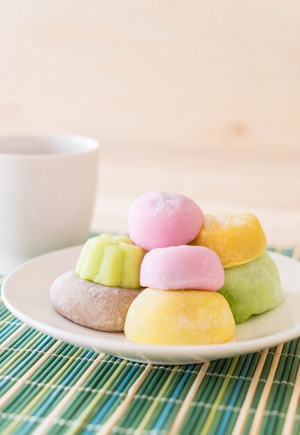 Colorido postre mochi