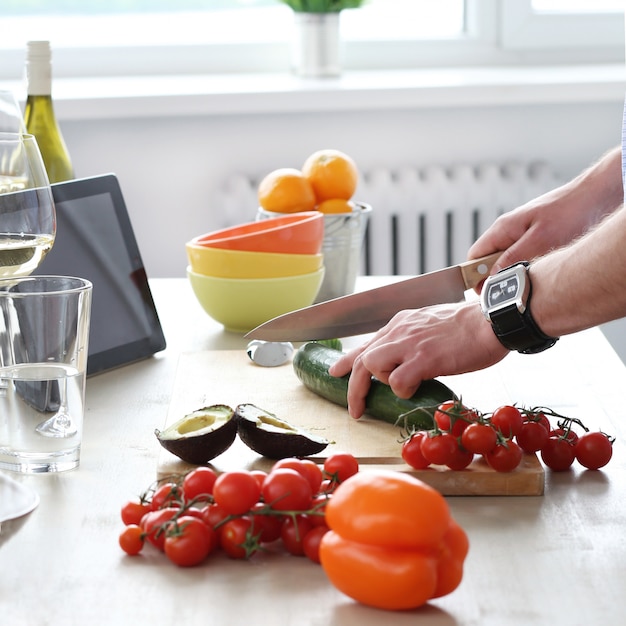 Foto gratuita comida en la mesa