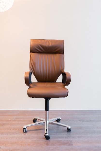 Foto gratuita cómoda silla de oficina