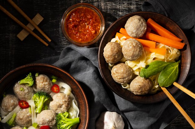 Composición del bakso tradicional de Indonesia