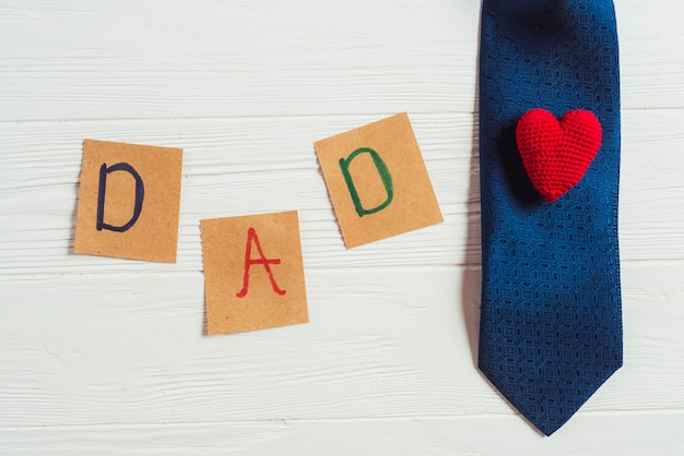 Foto gratuita composición para el día del padre con corbata