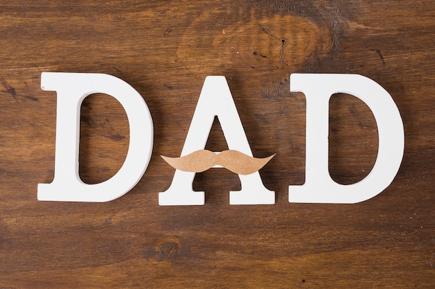 Composición para el día del padre con letras