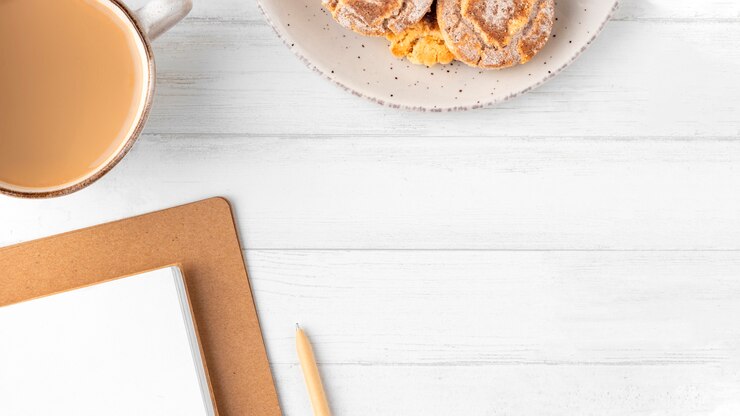 Foto gratuito composición de escritorio plano con espacio de copia