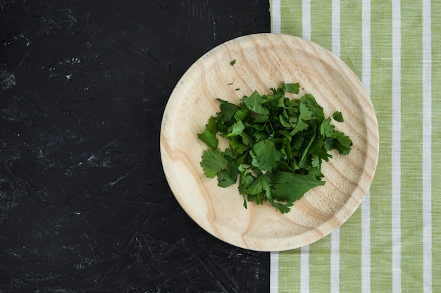 Composición moderna de cocina con ingredientes sanos