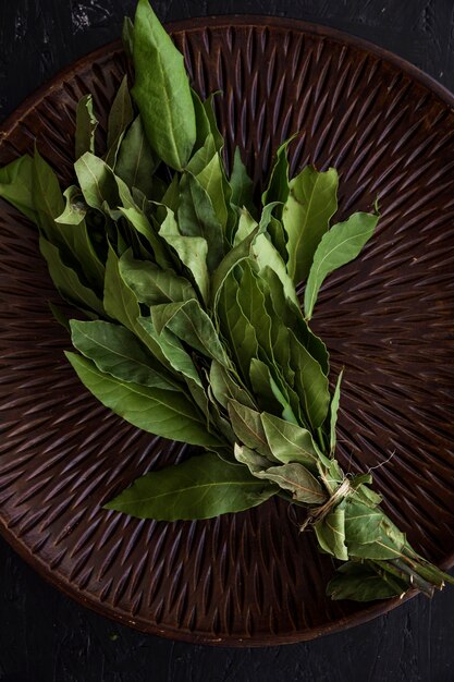 Composición moderna de cocina con ingredientes sanos