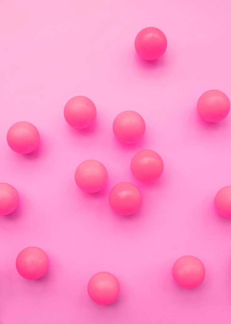 Foto gratuito composición moderna de deporte con elementos de ping pong