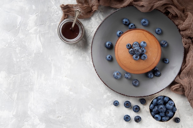 Composición de panadería dulce laicos plana con espacio de copia