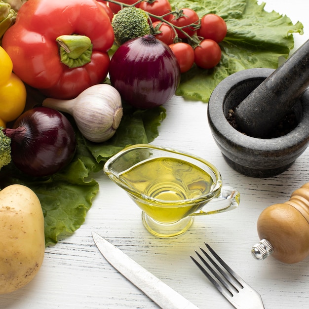 Composición de verduras crudas de alto ángulo