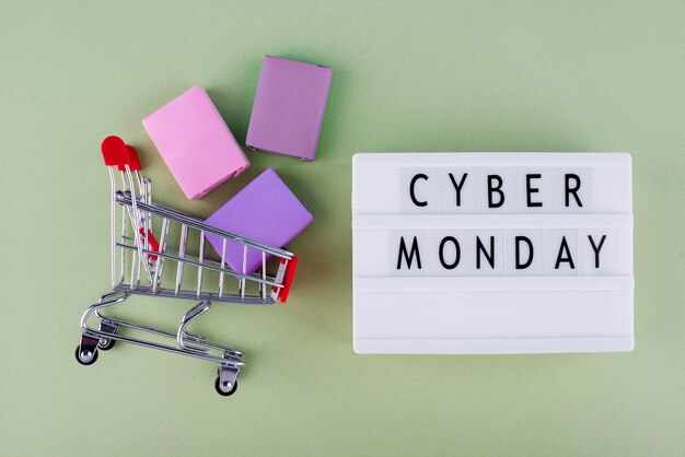 Composición de la vista superior del cyber monday