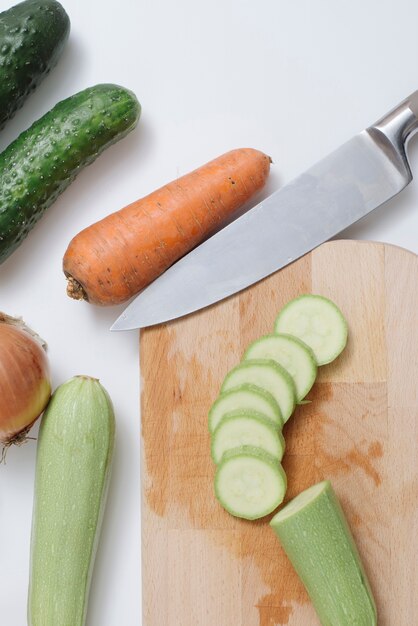 Concepto de comida sana en tabla de madera