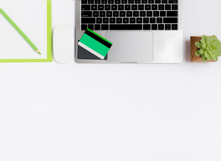 Foto gratuito concepto de compras en línea de vista superior