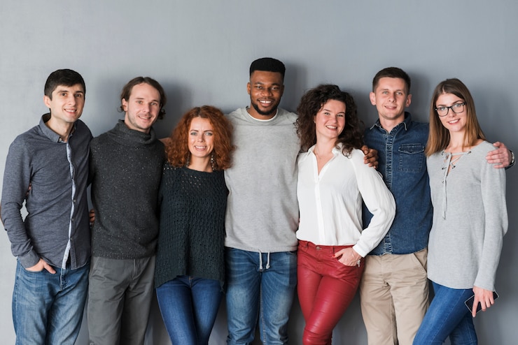 Foto gratuito concepto de comunidad con grupo de personas