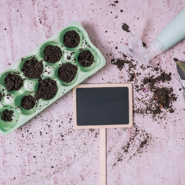 Concepto creativo flat lay de jardinería