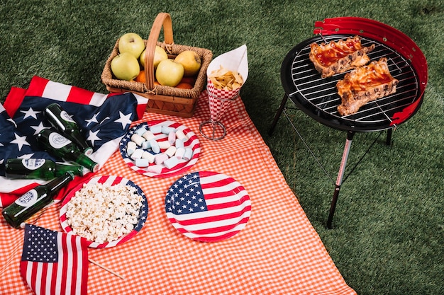 Concepto para el día de la independencia de los eeuu con barbacoa