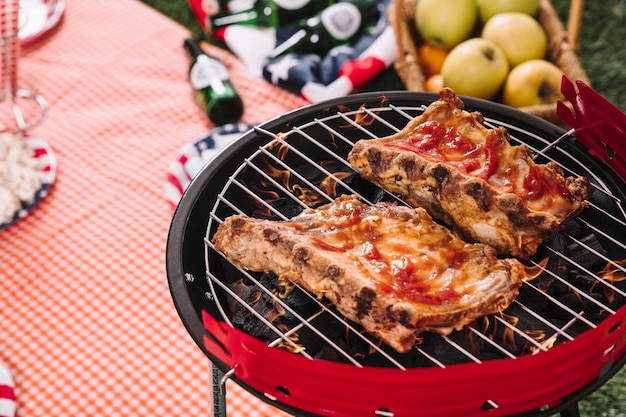 Concepto para el día de la independencia de los eeuu con barbacoa