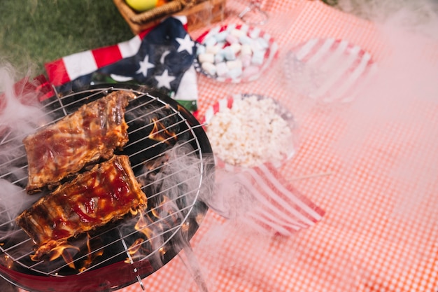 Foto gratuita concepto para el día de la independencia de los eeuu con barbacoa