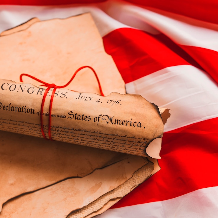 Foto gratuito concepto para el día de la independencia de los eeuu con declaración en rollo