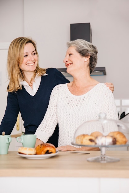 Concepto para el día de la madre en cocina