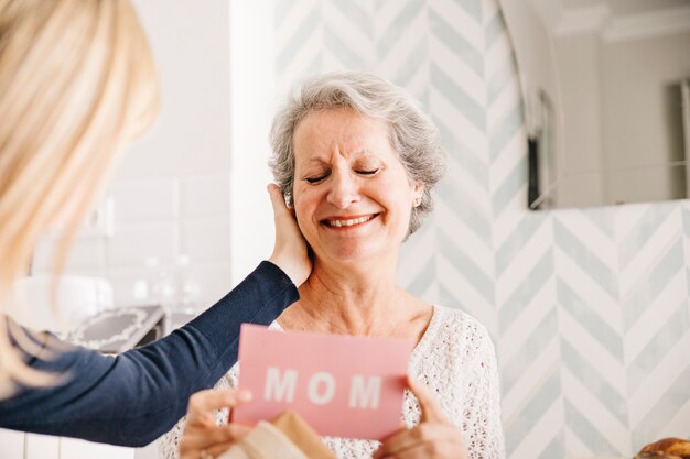 Concepto para el día de la madre con desayuno