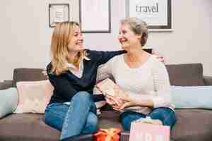 Foto gratuita concepto para el día de la madre en salón