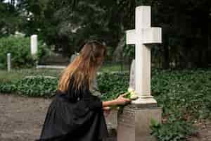 Foto gratuita concepto de fondo de cementerio