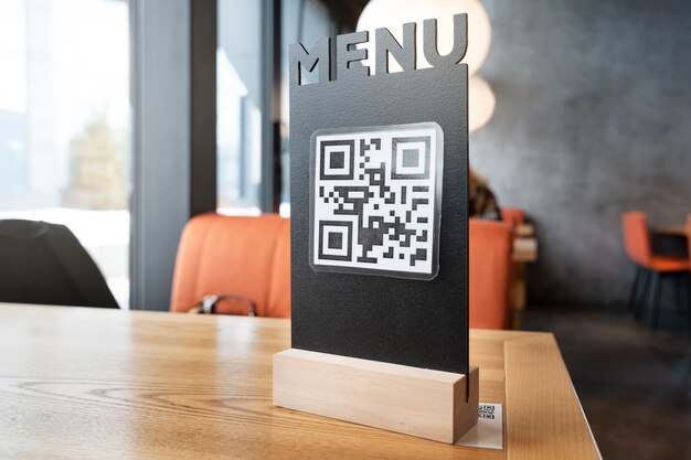 Concepto de tecnología con menú qr