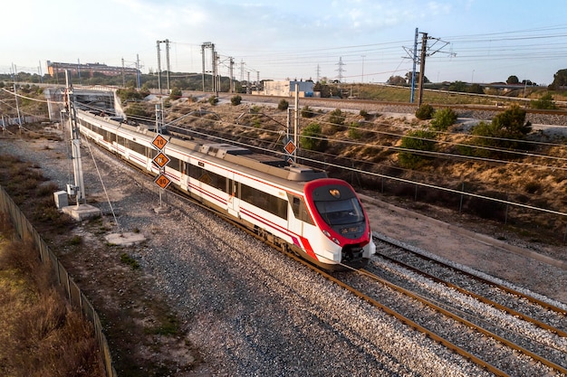 Concepto de transporte con tren