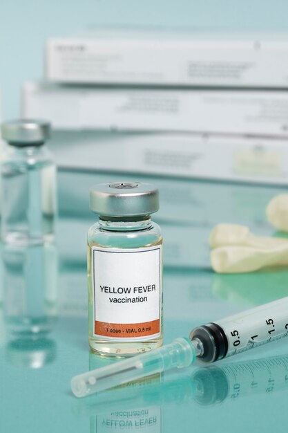 Concepto de vacuna contra la fiebre amarilla