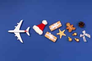 Foto gratuita concepto de viaje navideño con avión