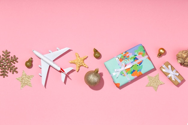 Foto gratuita concepto de viaje navideño con avión