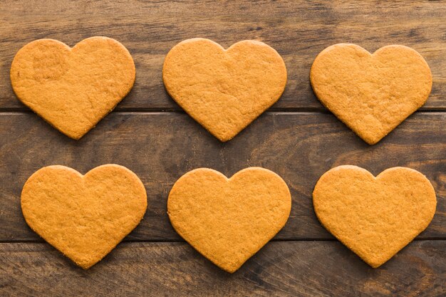 Conjunto de deliciosas galletas frescas