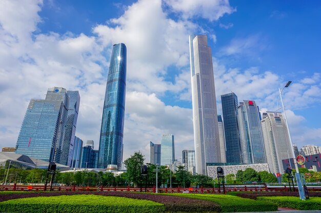 Construcción de la ciudad grande oficina de viajes de negocios