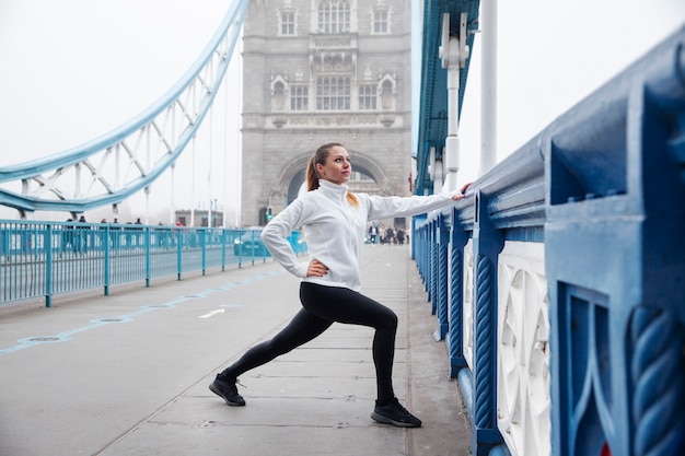 Corredor entrenando para maratón