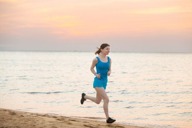 Corriendo en la playa