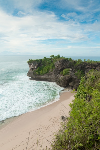 Costa del océano en Bali