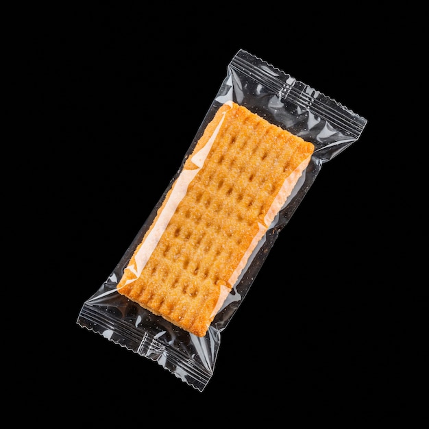 Cracker in a transparent package