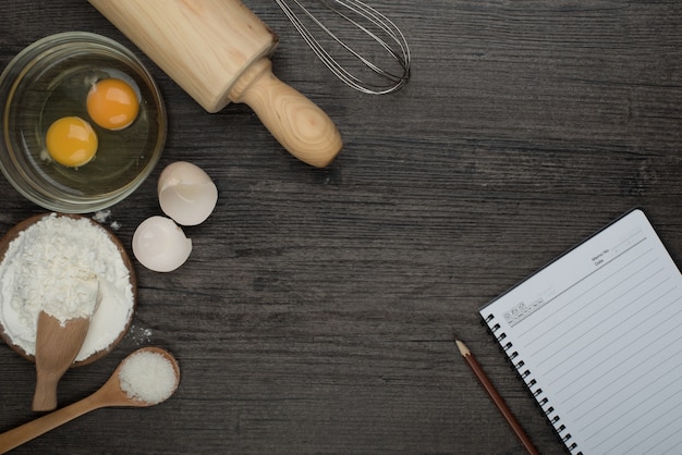 Cuaderno en la cocina