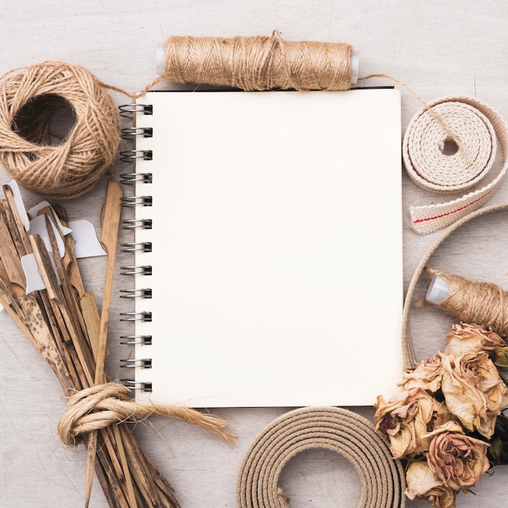 Foto gratuito cuaderno de notas