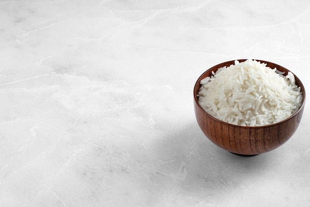 Cuenco de arroz elegante y minimalista.
