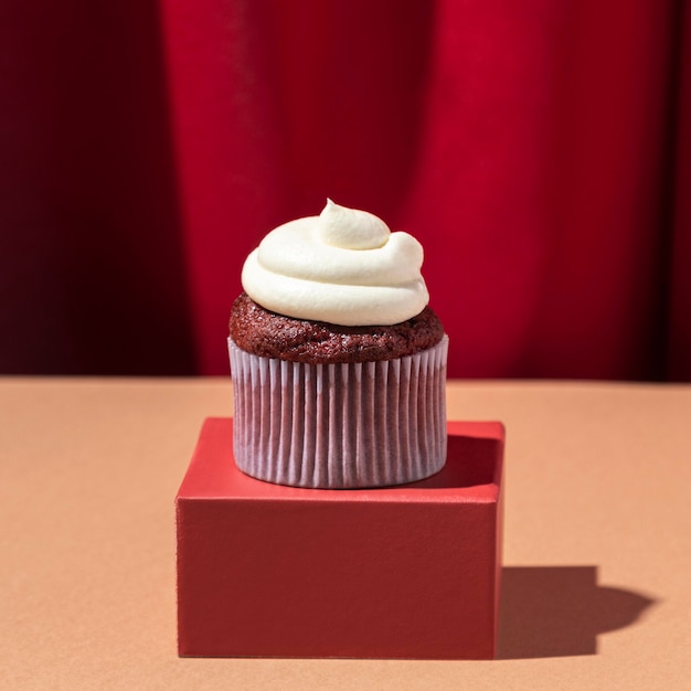 Cupcake con crema en caja