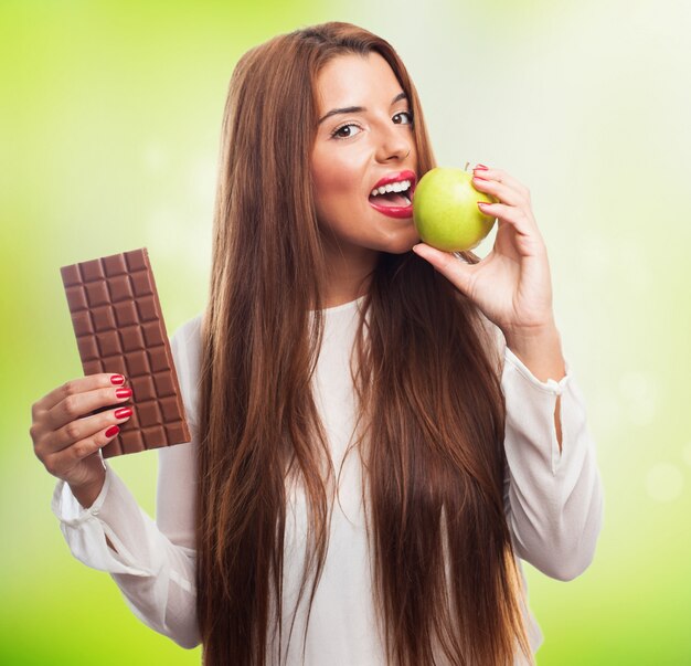 decisión joven comer comida dieta