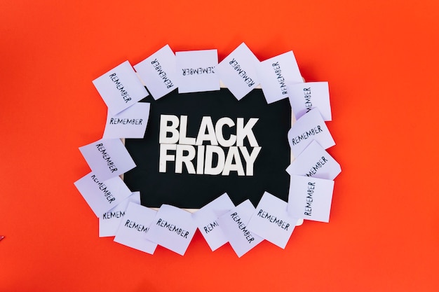 Foto gratuita decoración para black friday con post its