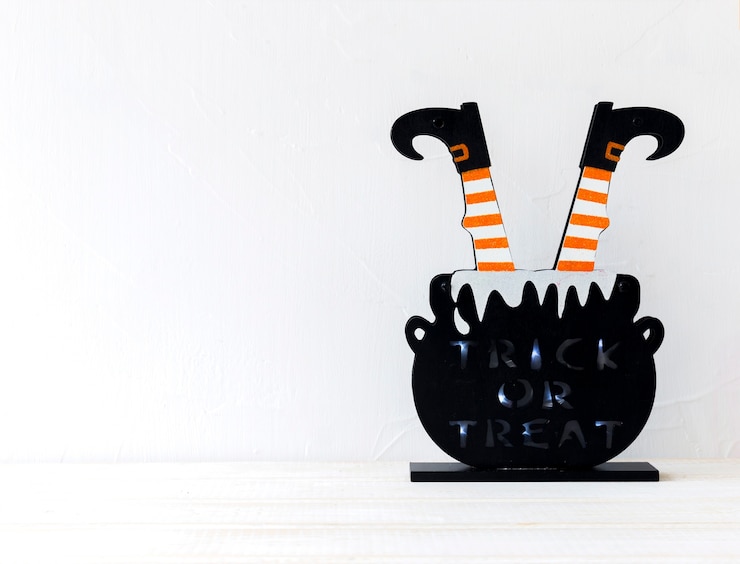 Foto gratuito decoración de halloween con escritura