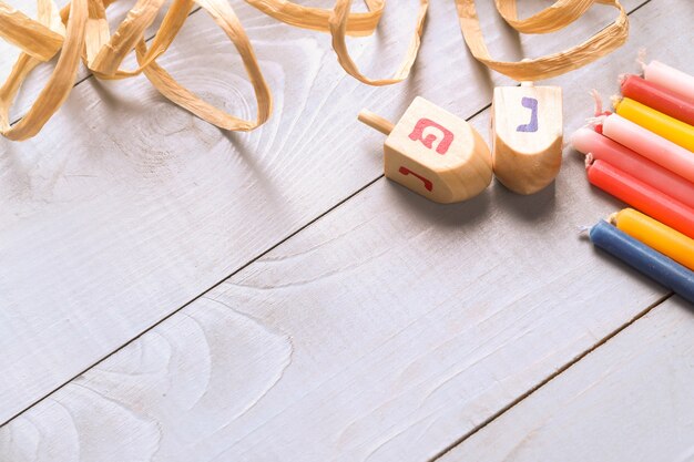 Decoración de Hanukkah con velas