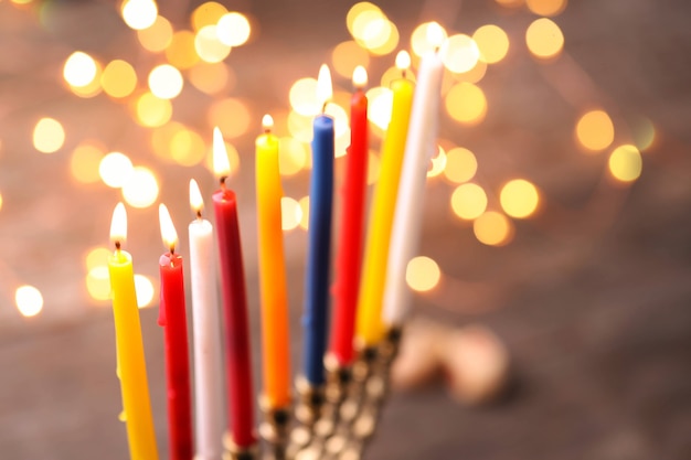 Foto gratuita decoración de hanukkah con velas